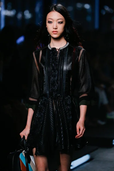 Look 63